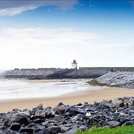 Harbour Loft! Newly Refurbished 3 Bed Flat! Appartamento Burry Port Esterno foto