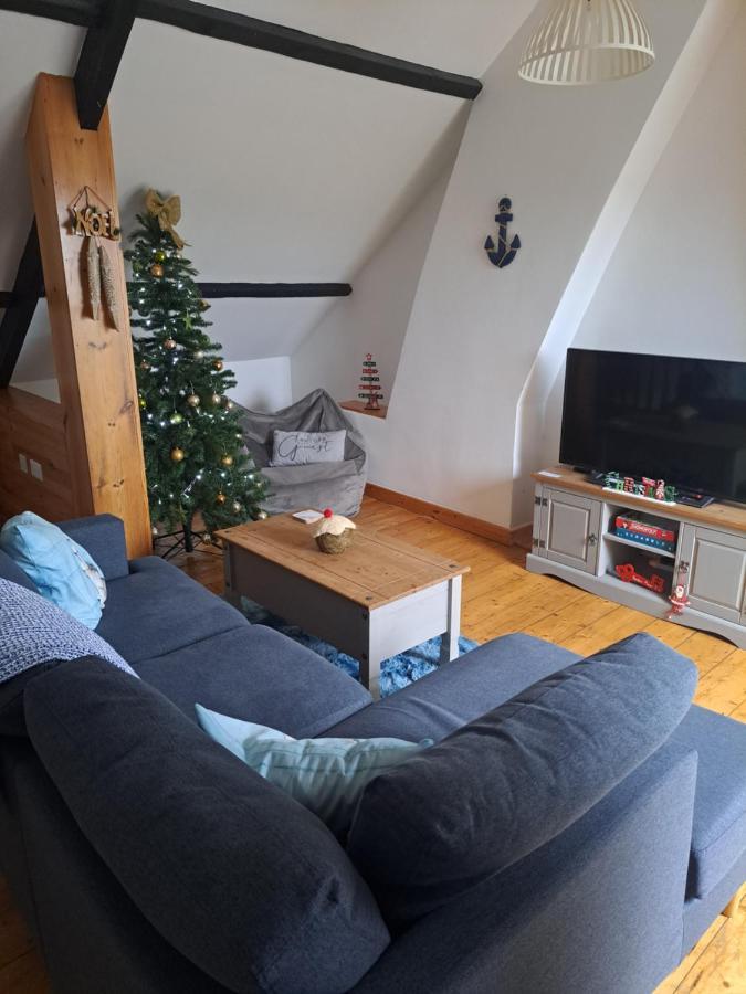 Harbour Loft! Newly Refurbished 3 Bed Flat! Appartamento Burry Port Esterno foto